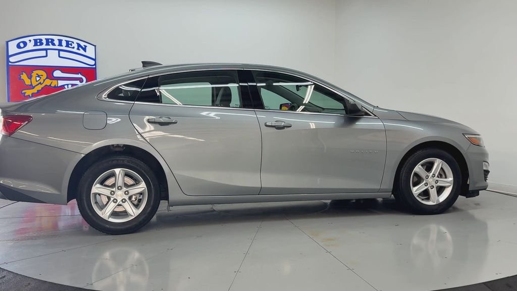Used 2025 Sterling Gray Metallic Chevrolet LS image 4