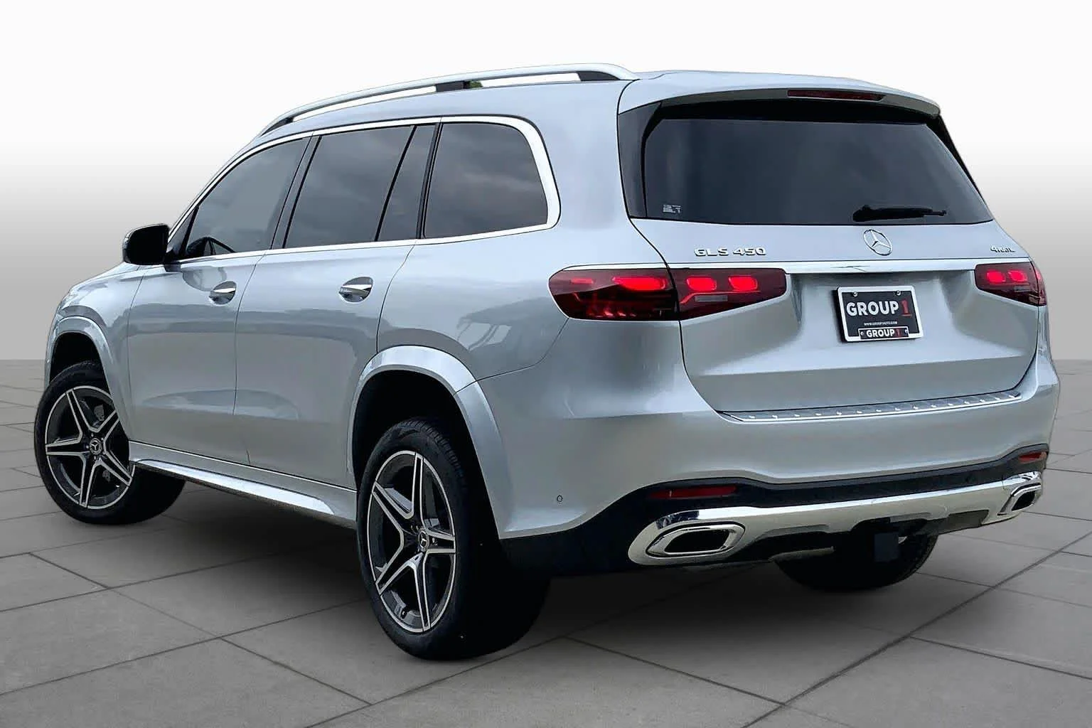 New 2025 Cirrus Silver Metallic Mercedes-Benz GLS 450 image 12