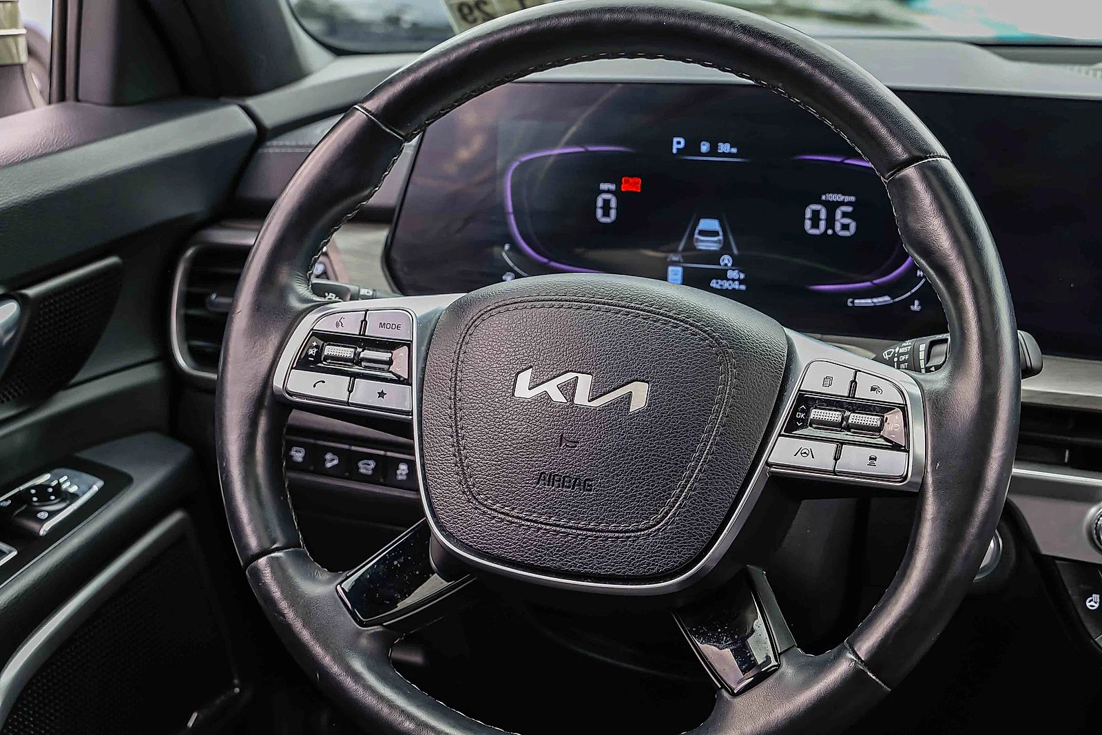 Certified Used 2024 Jungle Green Kia EX X-Line image 14