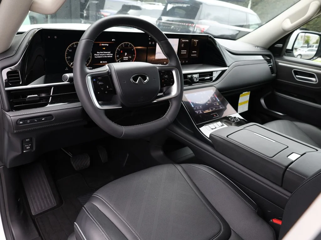Certified Used 2026 White INFINITI LUXE image 16
