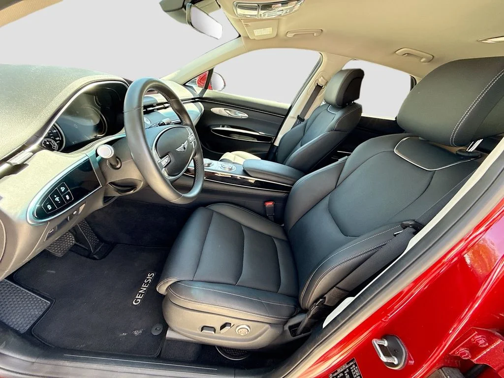 2025 GENESIS GV70 Standard - Photo 23
