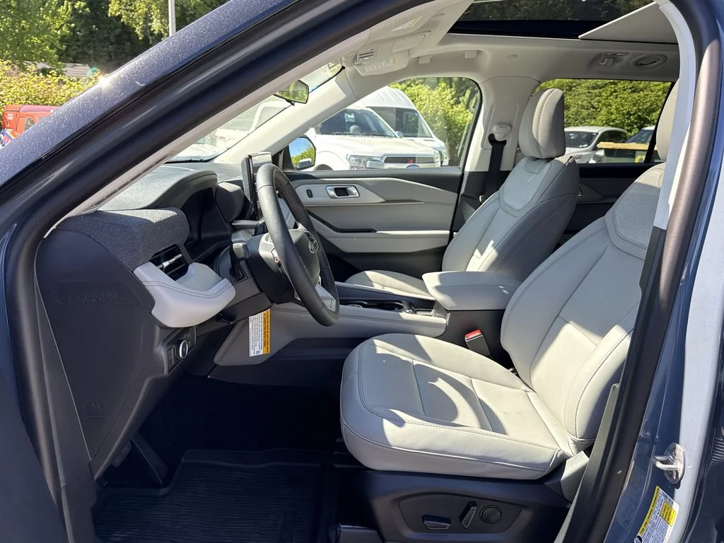 New 2026 Blue Ford Active image 23