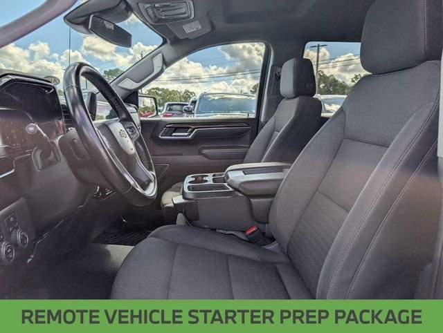 Used 2025 Gray Chevrolet LT image 16