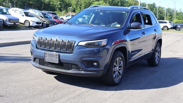 Used 2019 Blue Jeep Latitude Plus image 3