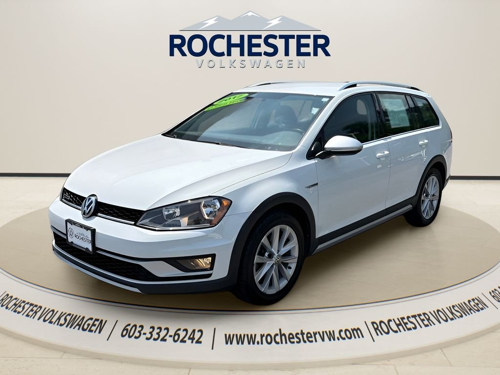 Used 2017 White Volkswagen TSI S image 2