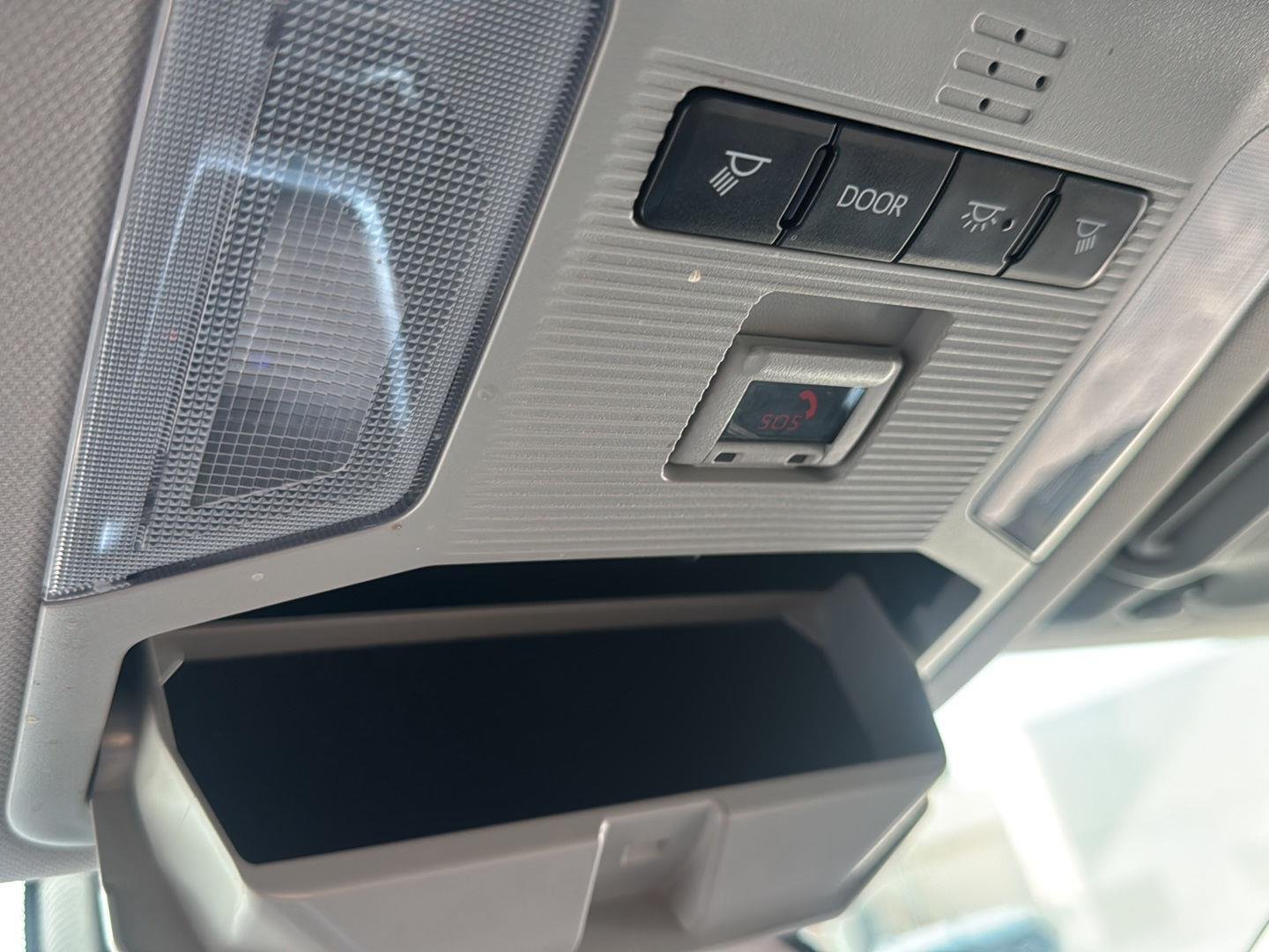 Used 2020 Magnetic Gray Metallic Toyota XLE image 17