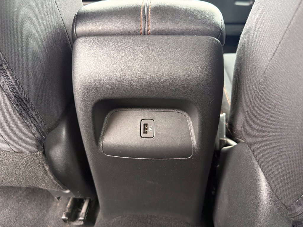 Used 2021 White Nissan SR image 15