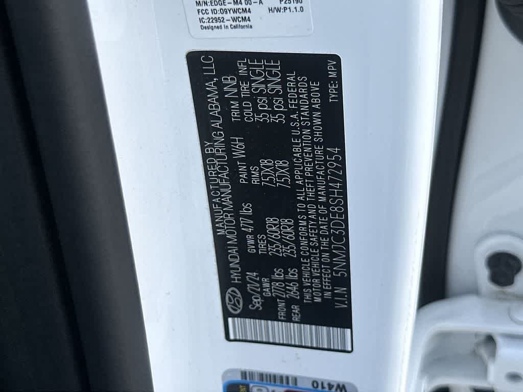 Used 2025 Serenity White Pearl Hyundai SEL Convenience image 29