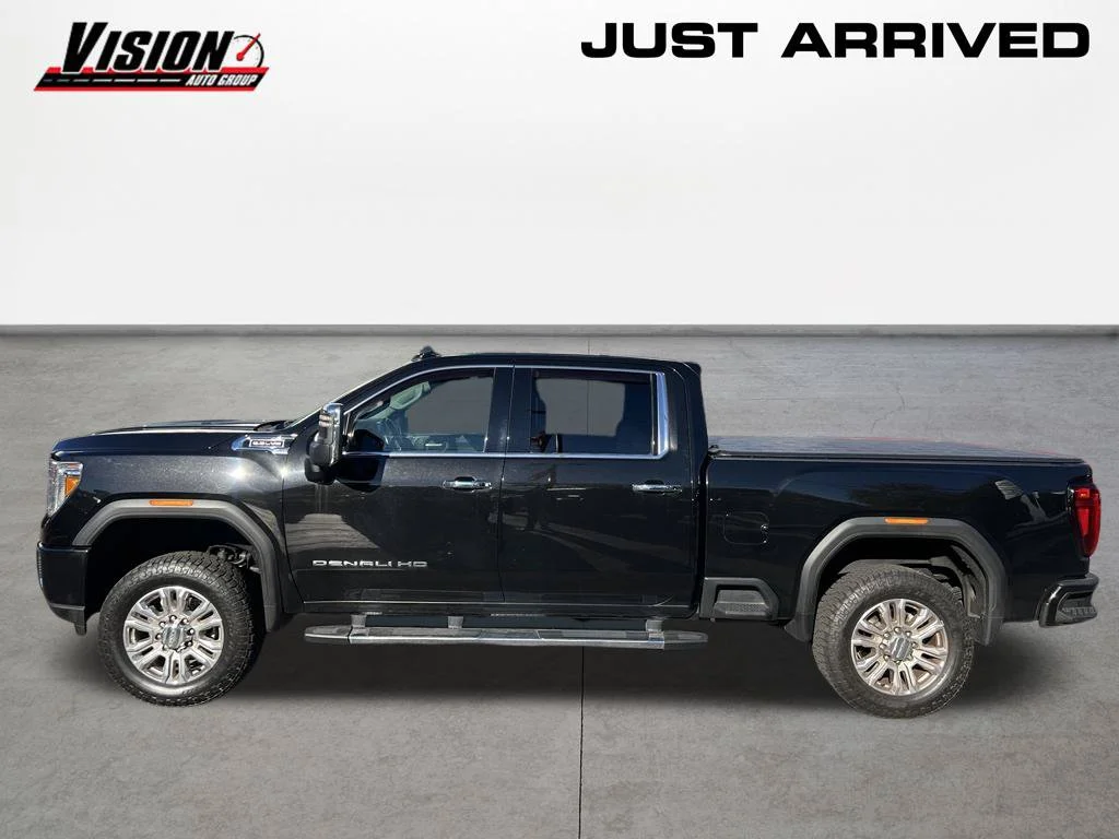 Used 2022 Black GMC Denali image 2