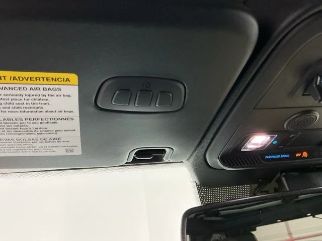 New 2025 Azure Gray Metallic Tri-Coat Ford Badlands image 24