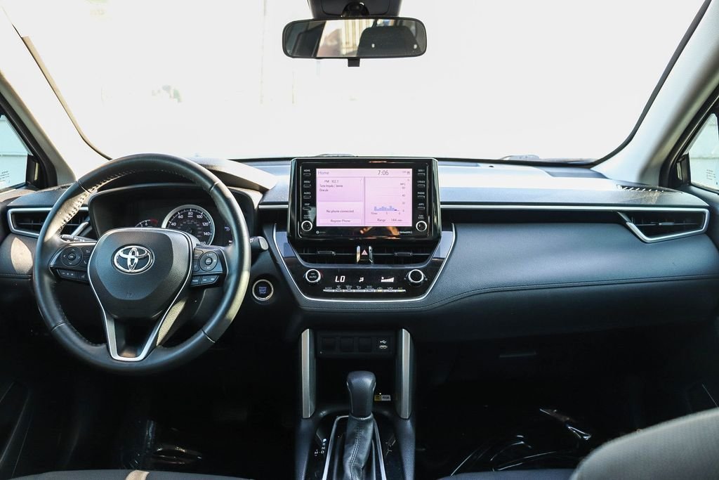 Used 2022 Jet Black Toyota LE image 15