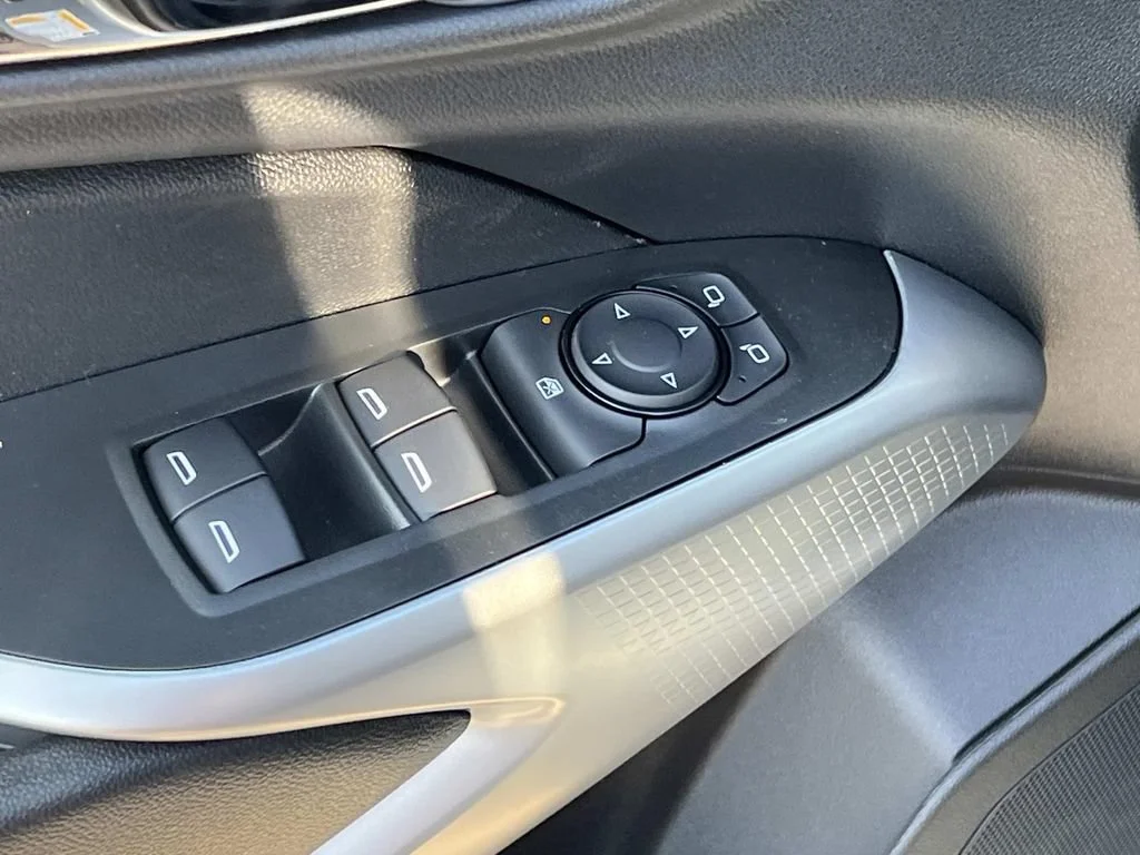 2026 Chevrolet Trax LS - Photo 11