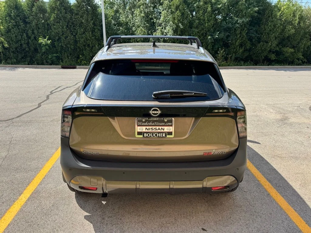 2026 Nissan KICKS SR AWD - Photo 5