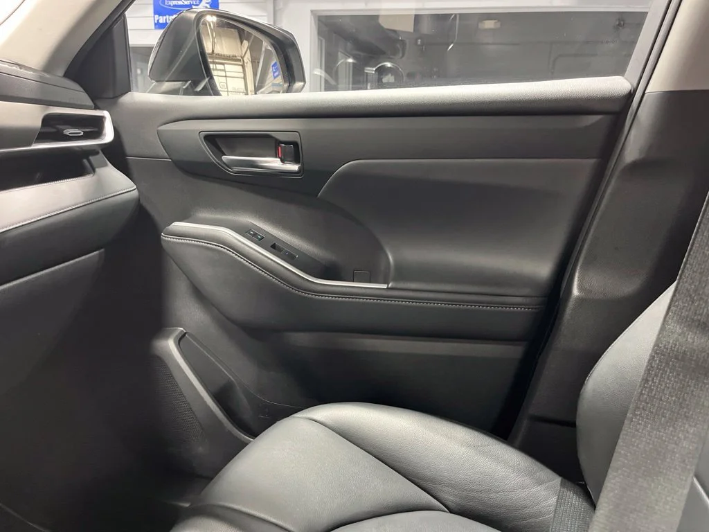 Used 2022 Blueprint Toyota XLE image 15
