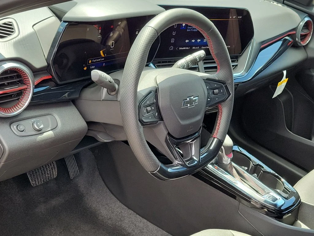 2026 Chevrolet Trax RS - Photo 7