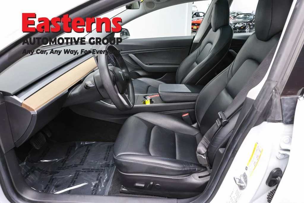 Used 2019 White Tesla Long Range image 13