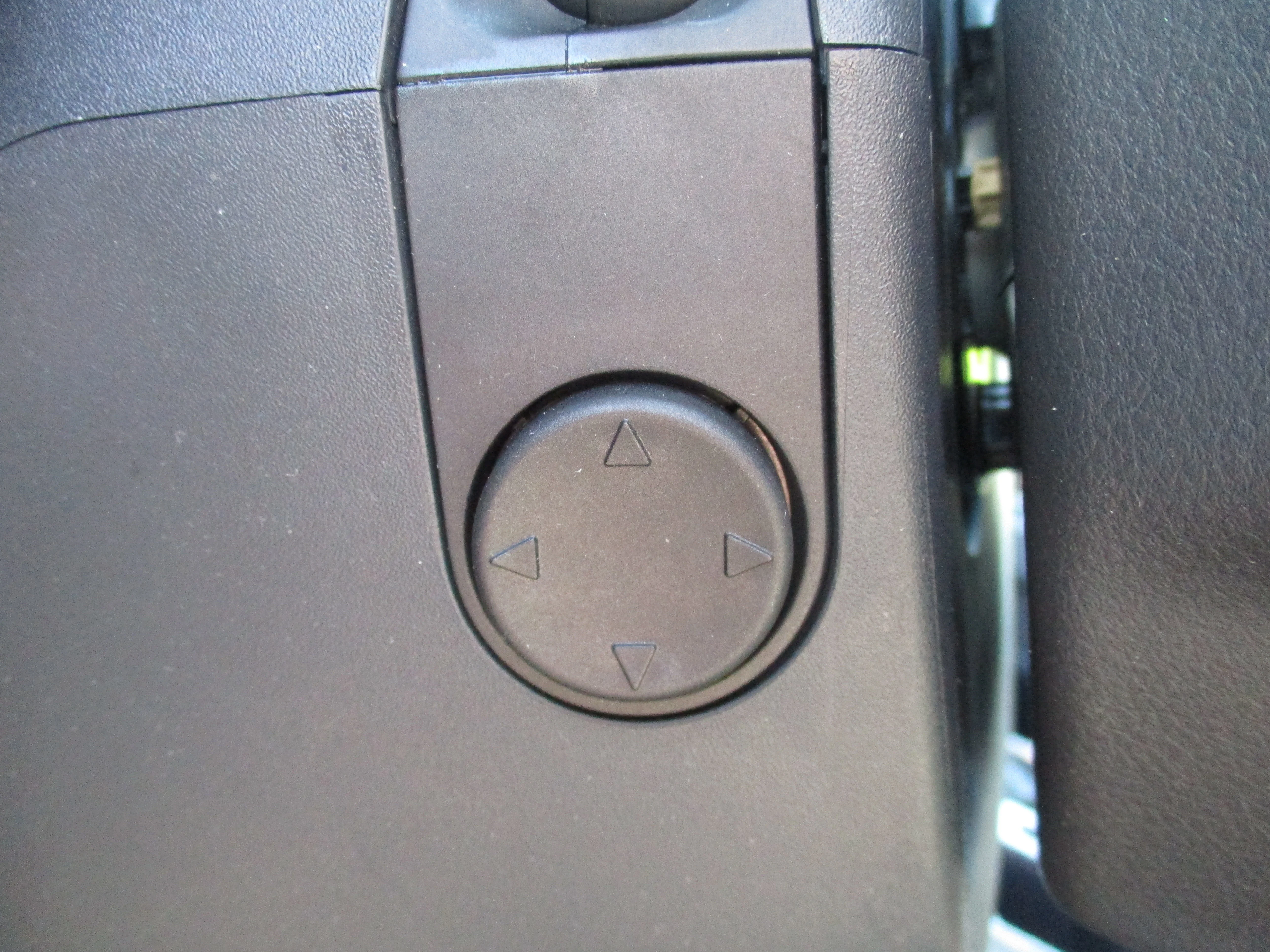 Used 2023 Azure Gray Metallic Tri-Coat Ford LARIAT image 9