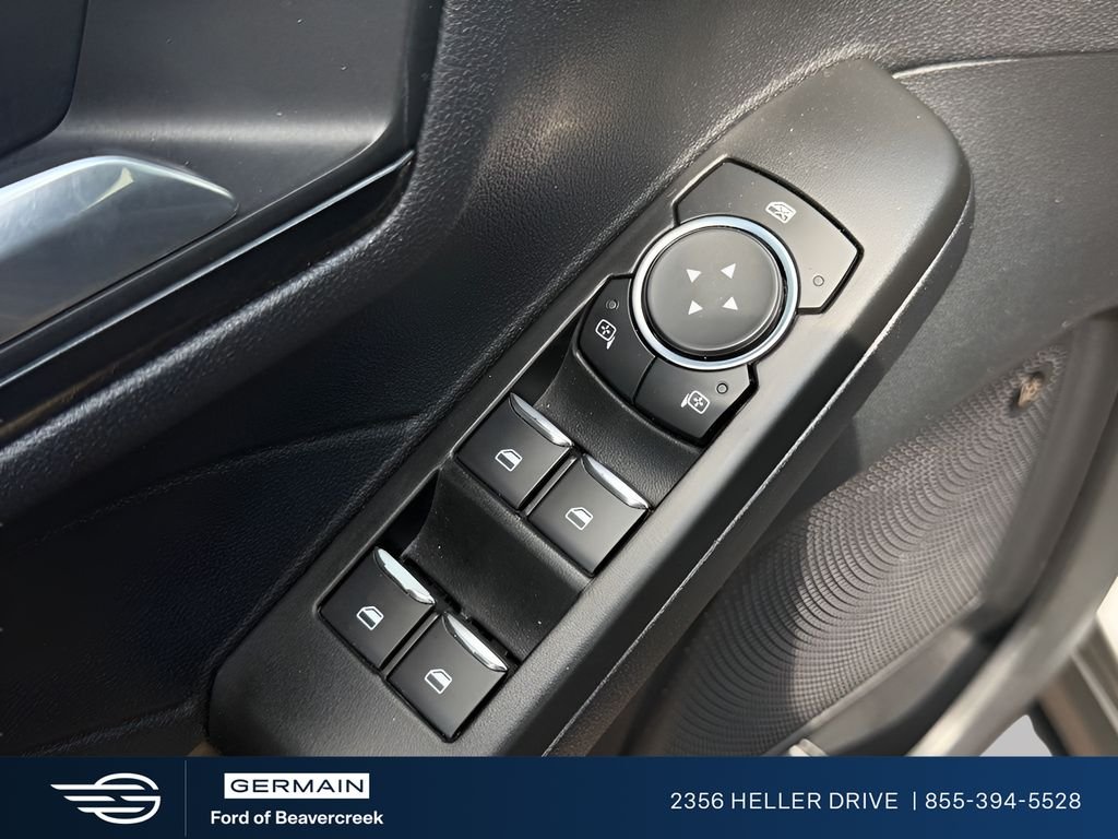 Used 2022 Gray Metallic Ford SEL image 13