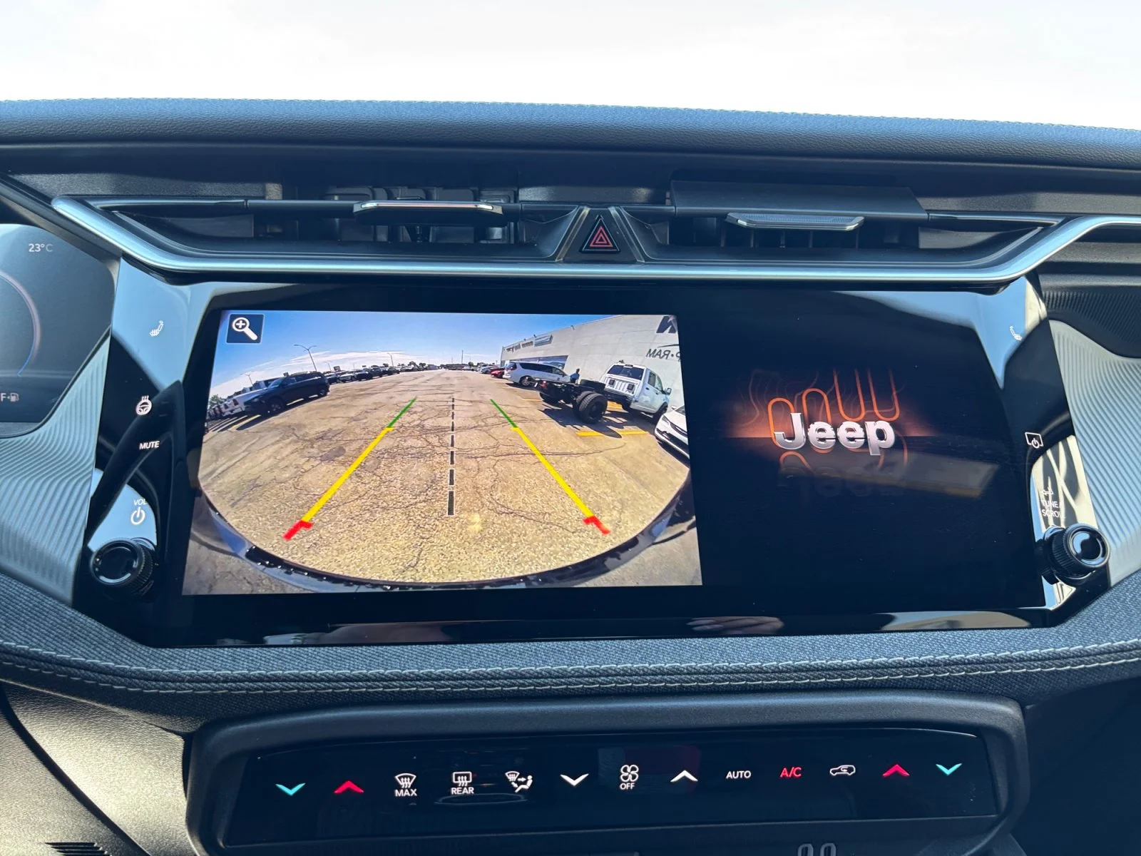 New 2026 Diamond Black Crystal Pearl Jeep Laredo image 22