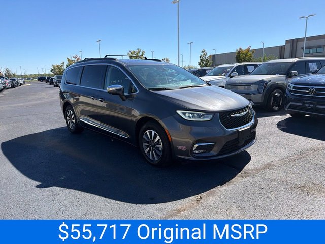 2022 Chrysler Pacifica Hybrid Limited