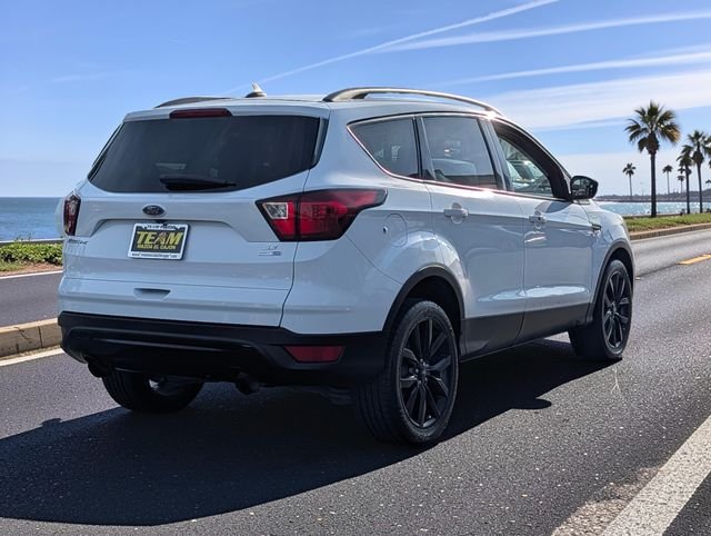 Used 2019 White Ford SE image 5