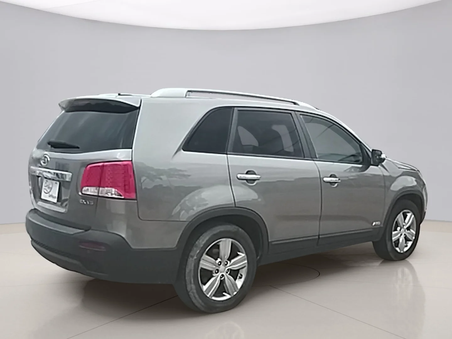Used 2013 Gray Kia EX image 5
