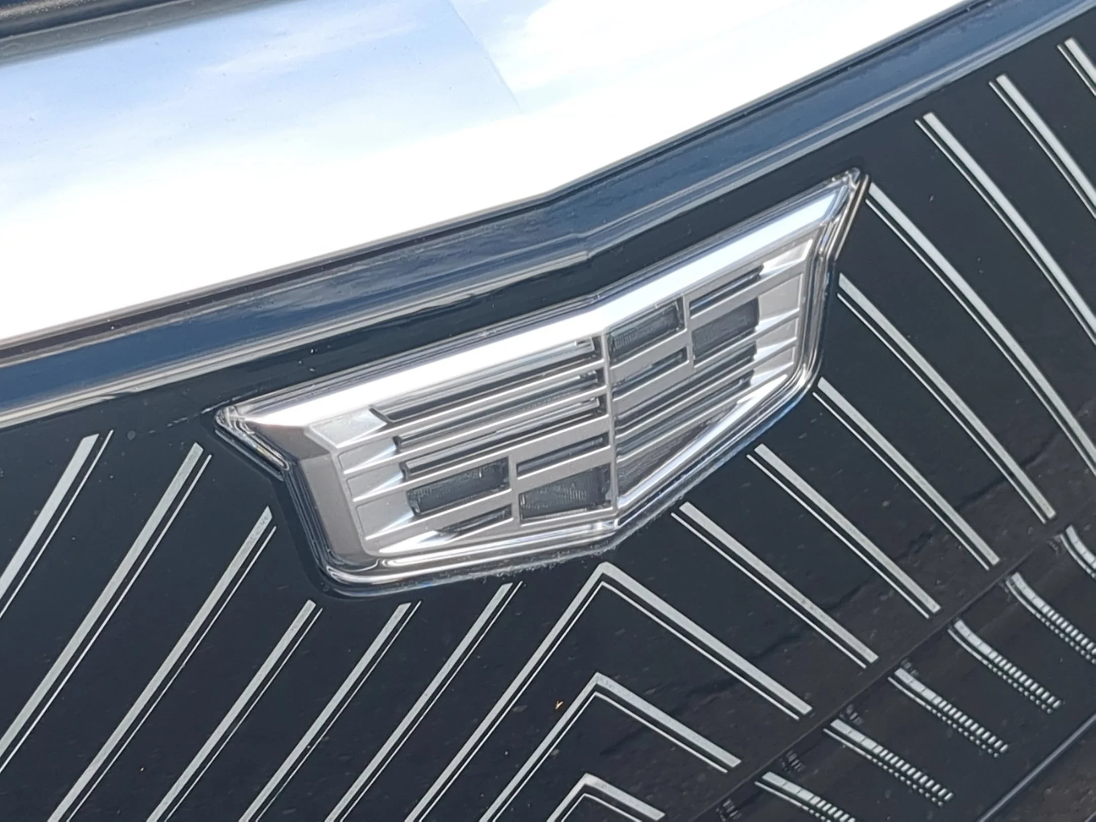Used 2024 Nimbus Metallic Cadillac Luxury 1 image 30