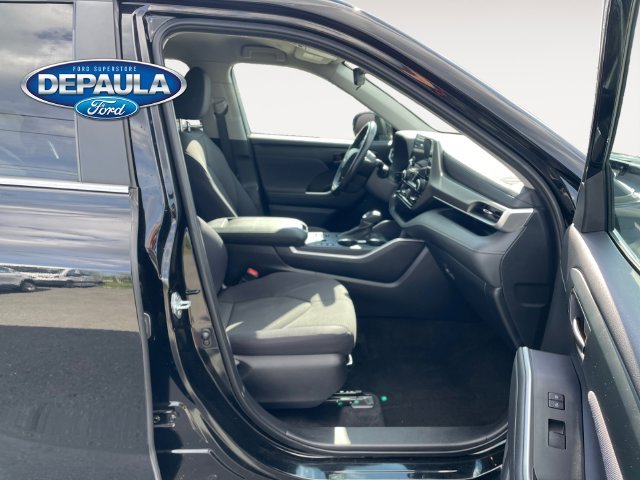 Used 2024 Midnight Black Metallic Toyota LE image 19