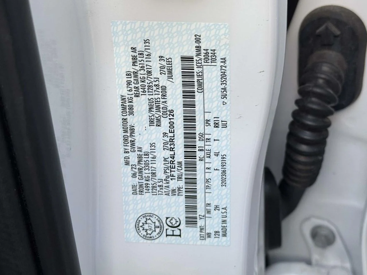 Used 2024 OXFORD WHITE Ford Raptor image 16