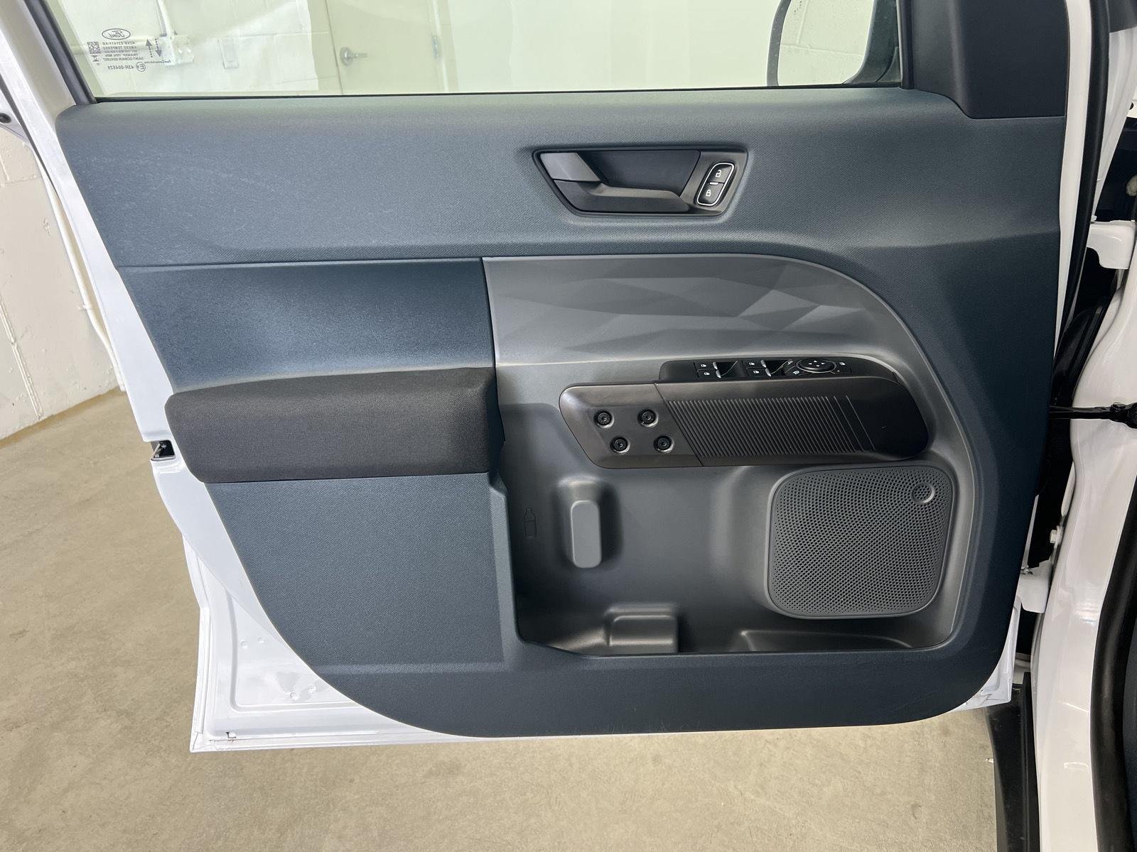 Used 2024 Oxford White Ford XL image 12