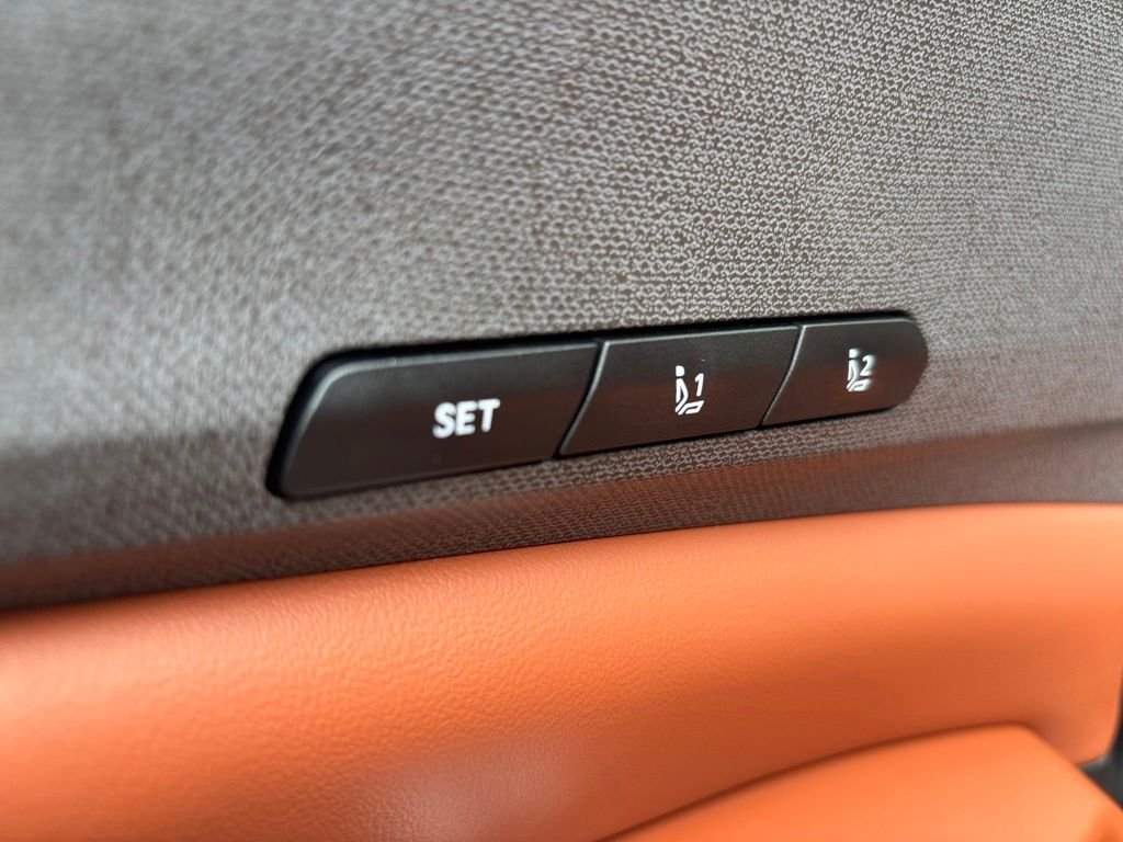 Used 2025 Blue Kia EX image 21