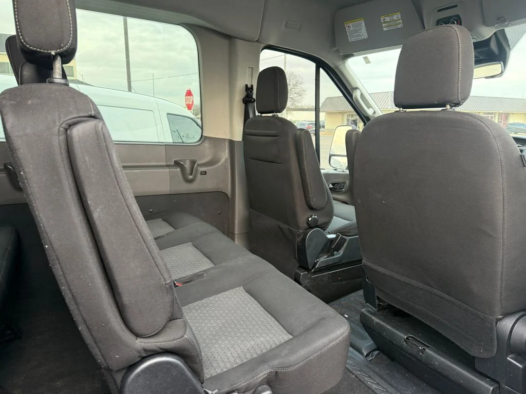 Used 2021 White Ford XLT image 23