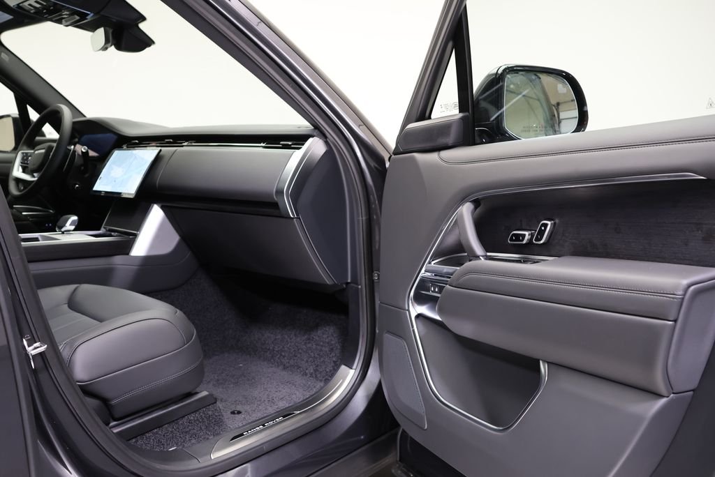 2026 Land Rover Range Rover SE - Photo 38