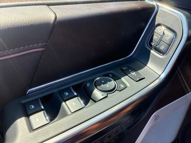 New 2026 Agate Black Metallic Ford F-350® King Ranch® image 17