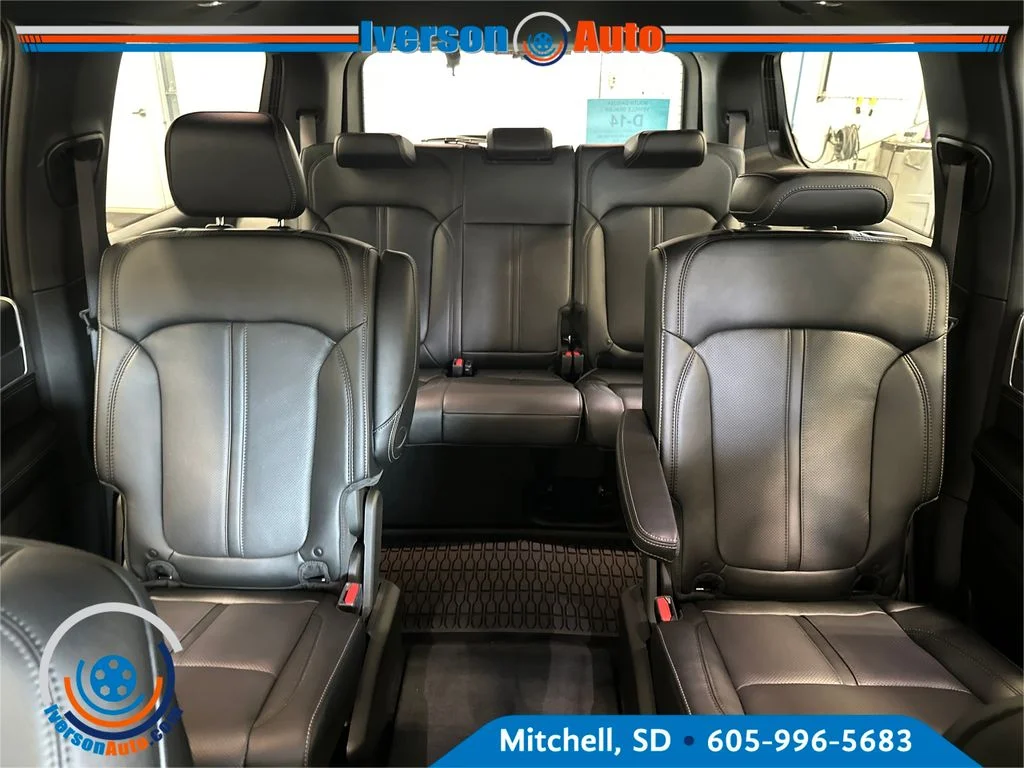 New 2026 High Gloss Black Exterior Paint Jeep Limited Altitude image 24