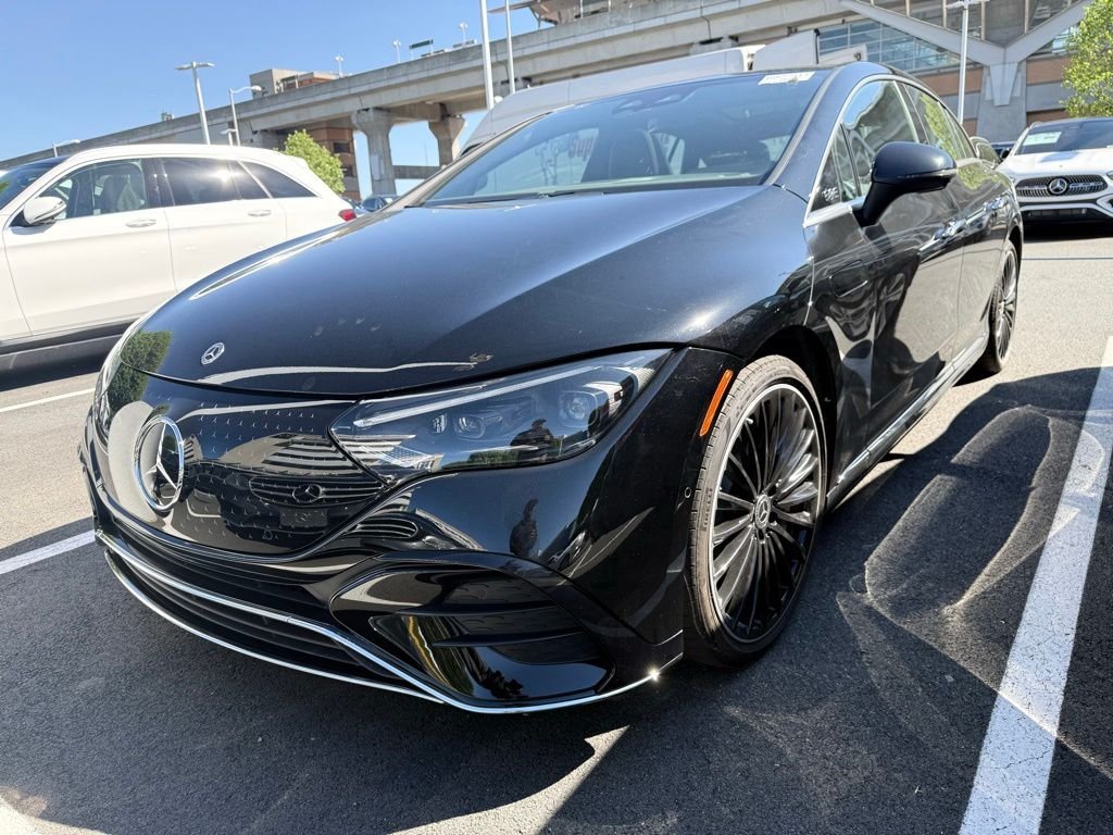 2023 Mercedes-Benz EQE EQE 500 4Matic's photo
