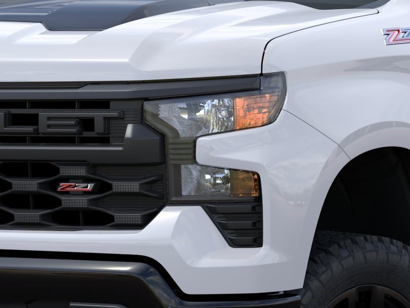 New 2026 Summit White Chevrolet Custom Trail Boss image 10