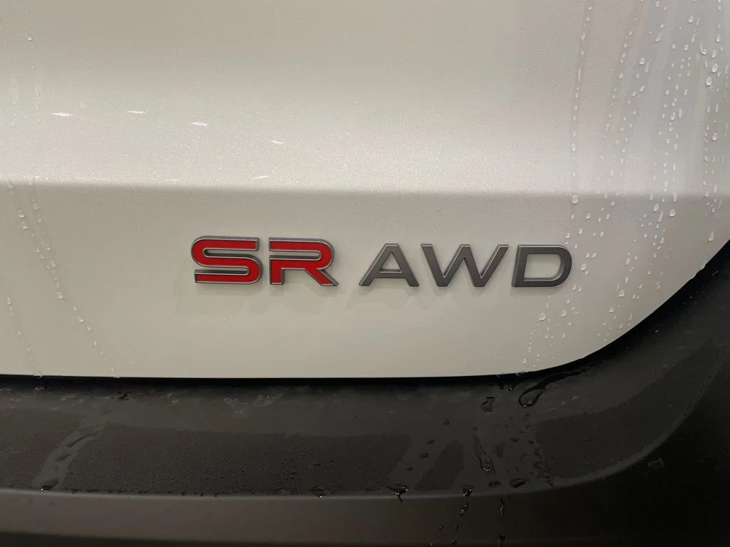 New 2026 Aspen White Tricoat Nissan SR image 8