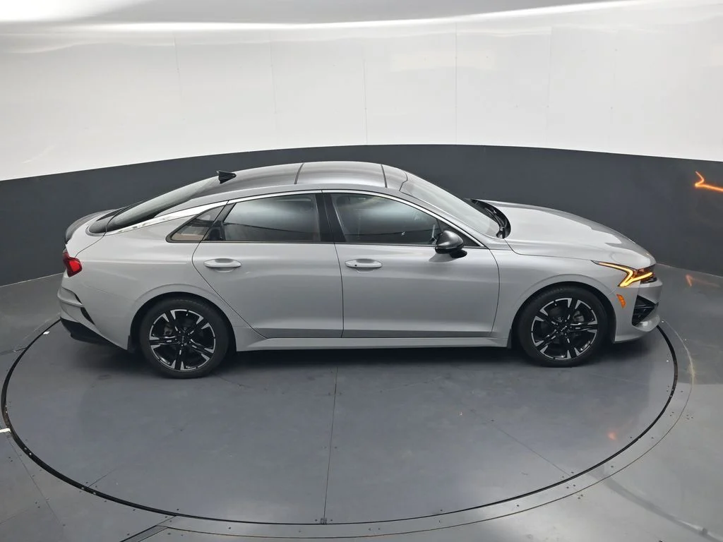 Used 2022 Gray Kia GT-Line image 23