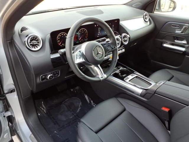 New 2026 Silver Mercedes-Benz GLA 250 image 13