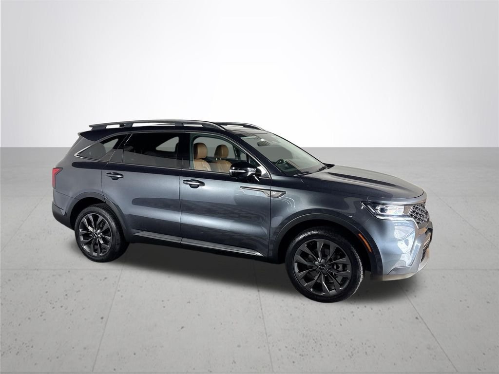Used 2022 Grey Kia X-Line SX Prestige image 4