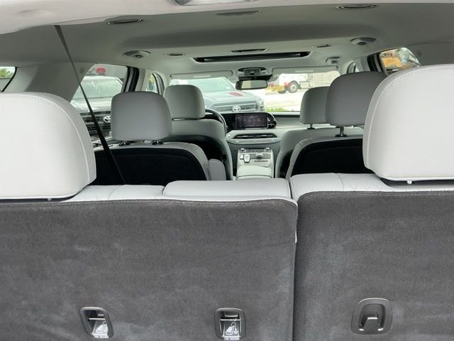 Used 2021 Silver Hyundai SEL image 14