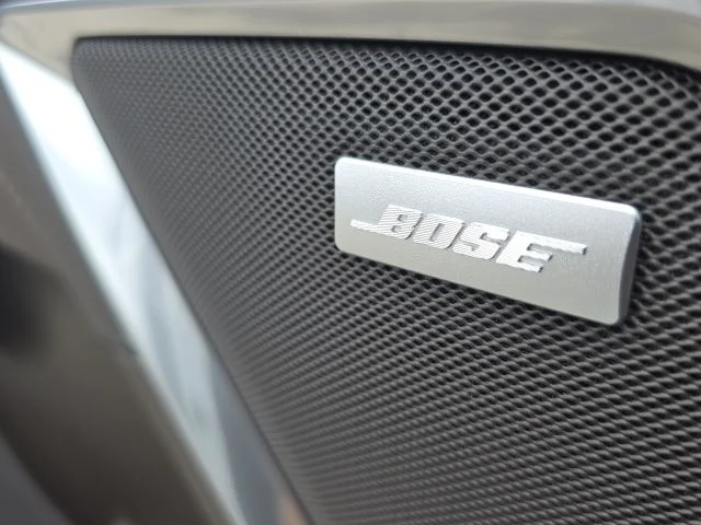 Used 2025 White Chevrolet LTZ image 27