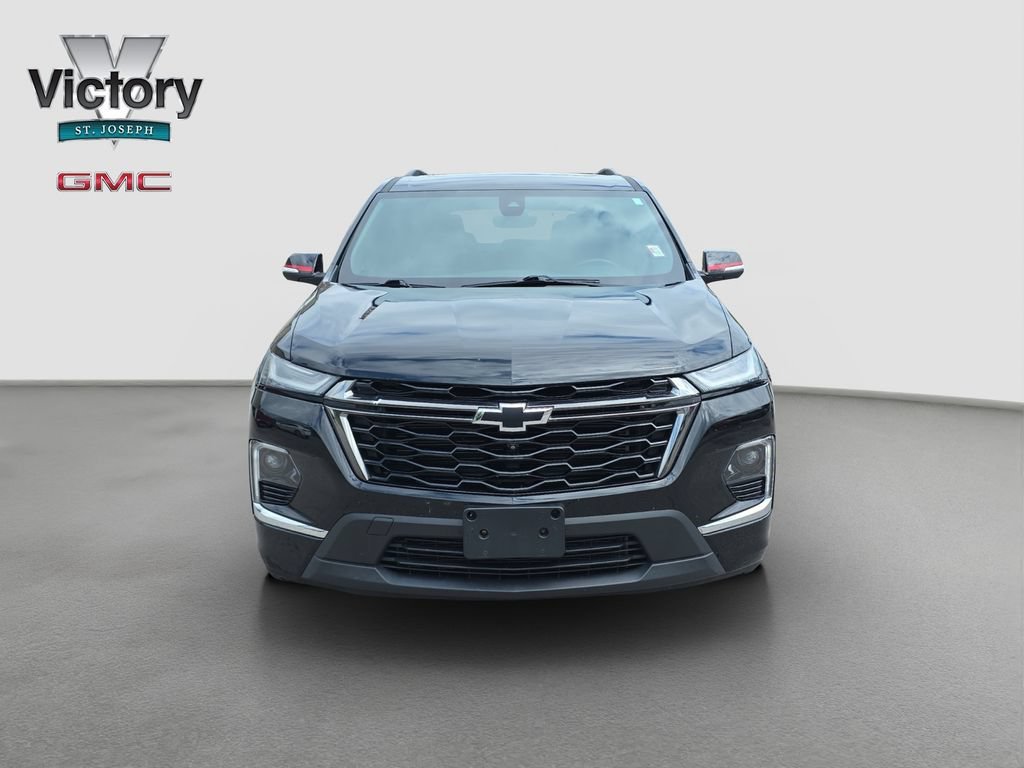 Used 2023 Chevrolet Traverse Premier with VIN 1GNERKKW7PJ180355 for sale in Kansas City