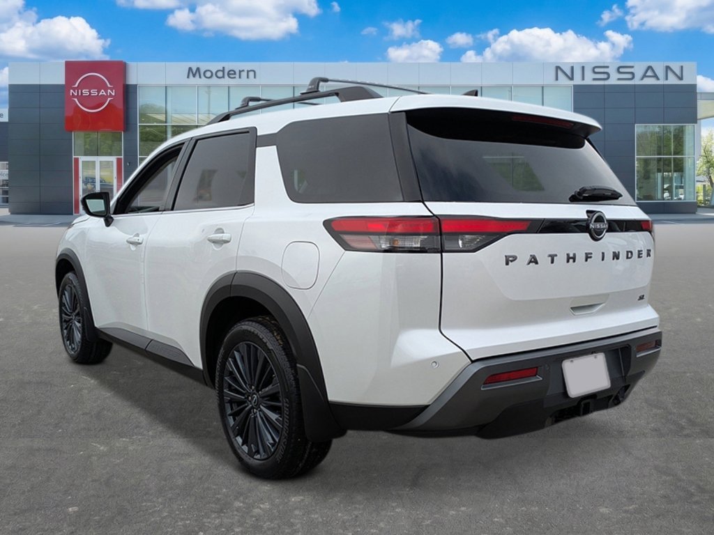 New 2026 Everest White Pearl Tricoat Nissan SL image 3