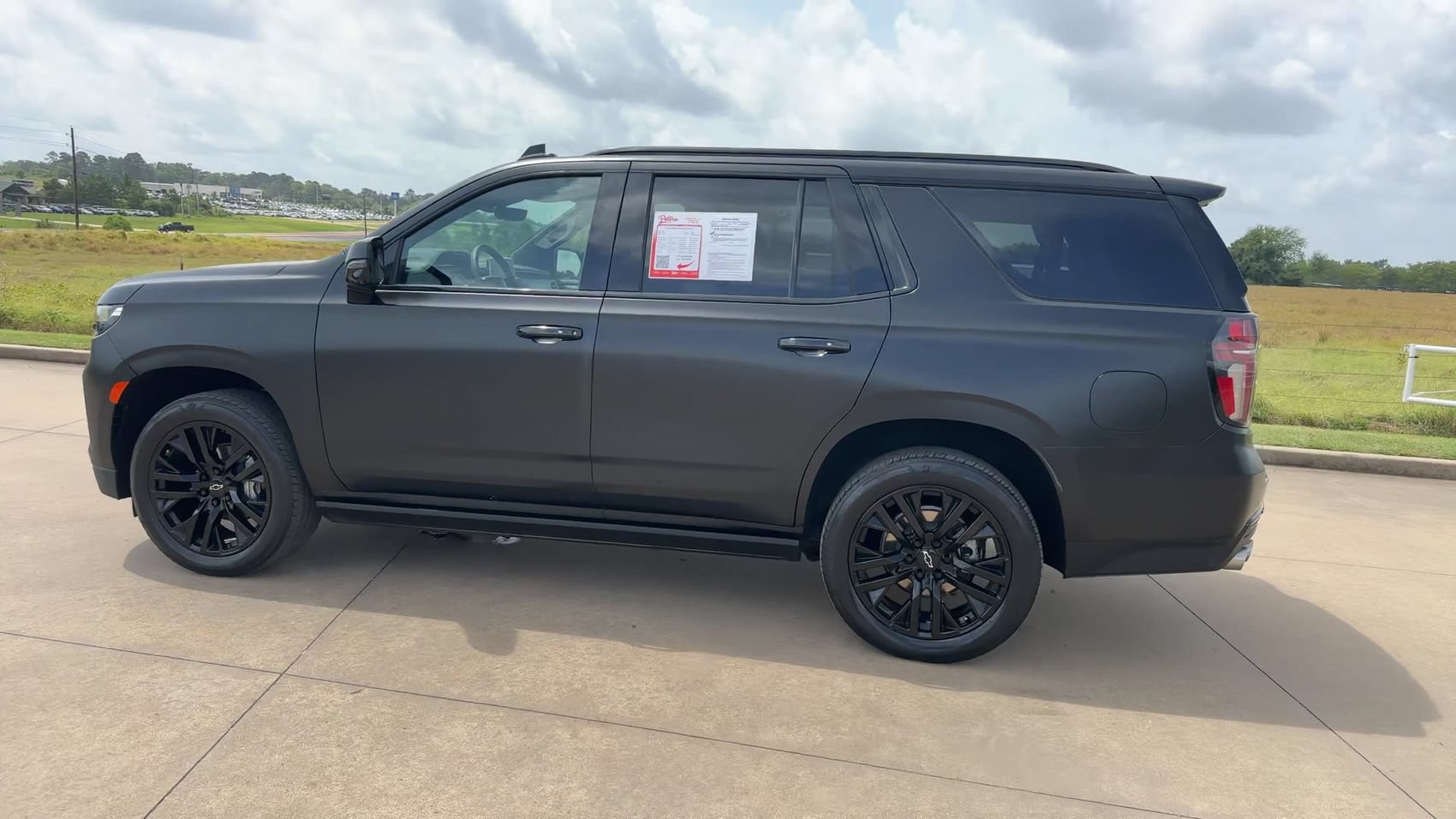 Used 2024 Black Chevrolet High Country image 5