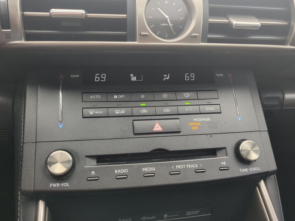 Used 2016 White Lexus 200t image 22