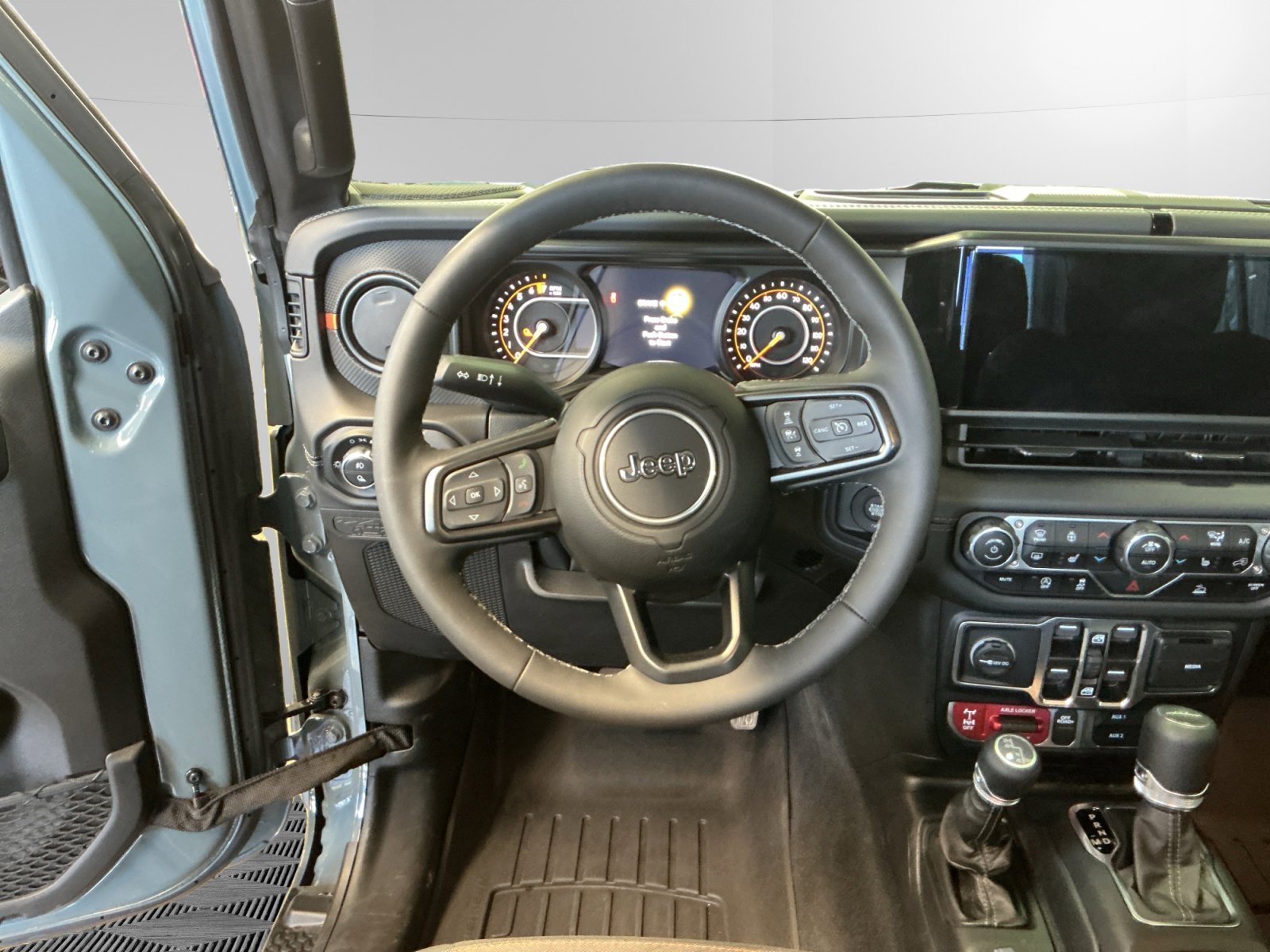 Used 2025 Anvil Clearcoat Jeep Mojave image 12
