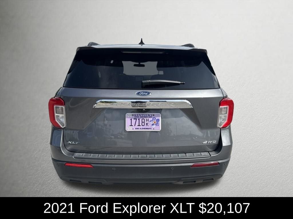 Used 2021 Gray Metallic Ford XLT image 4