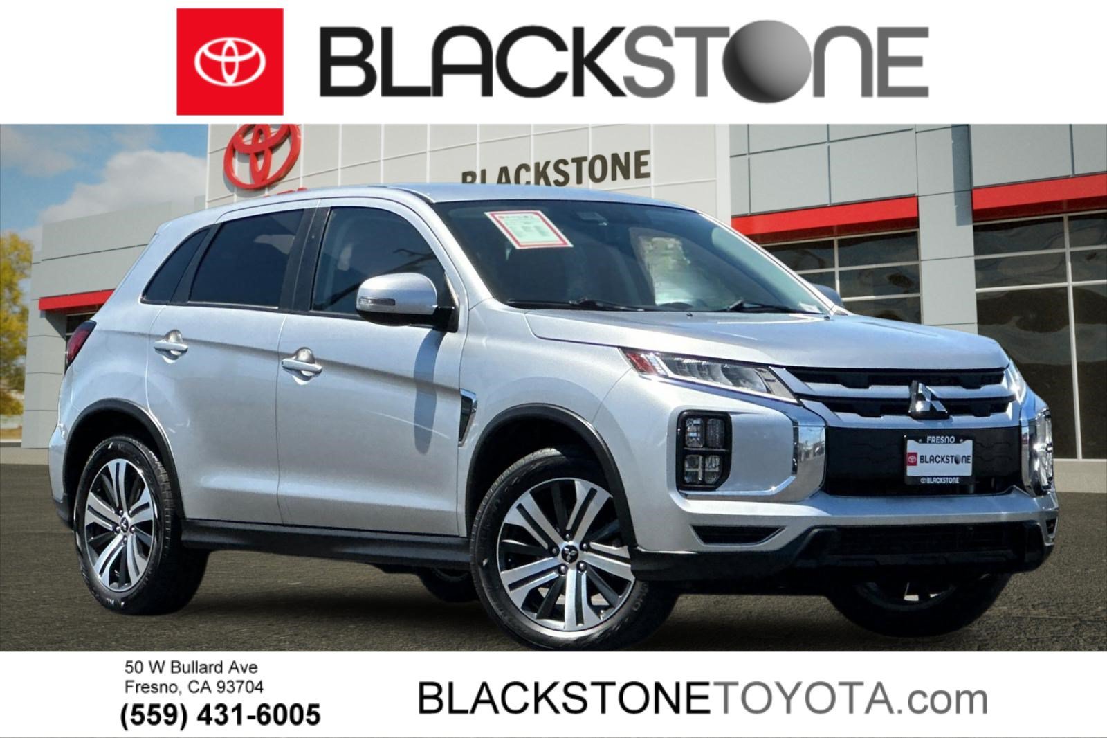 Used 2021 Alloy Silver Metallic Mitsubishi SE image 1